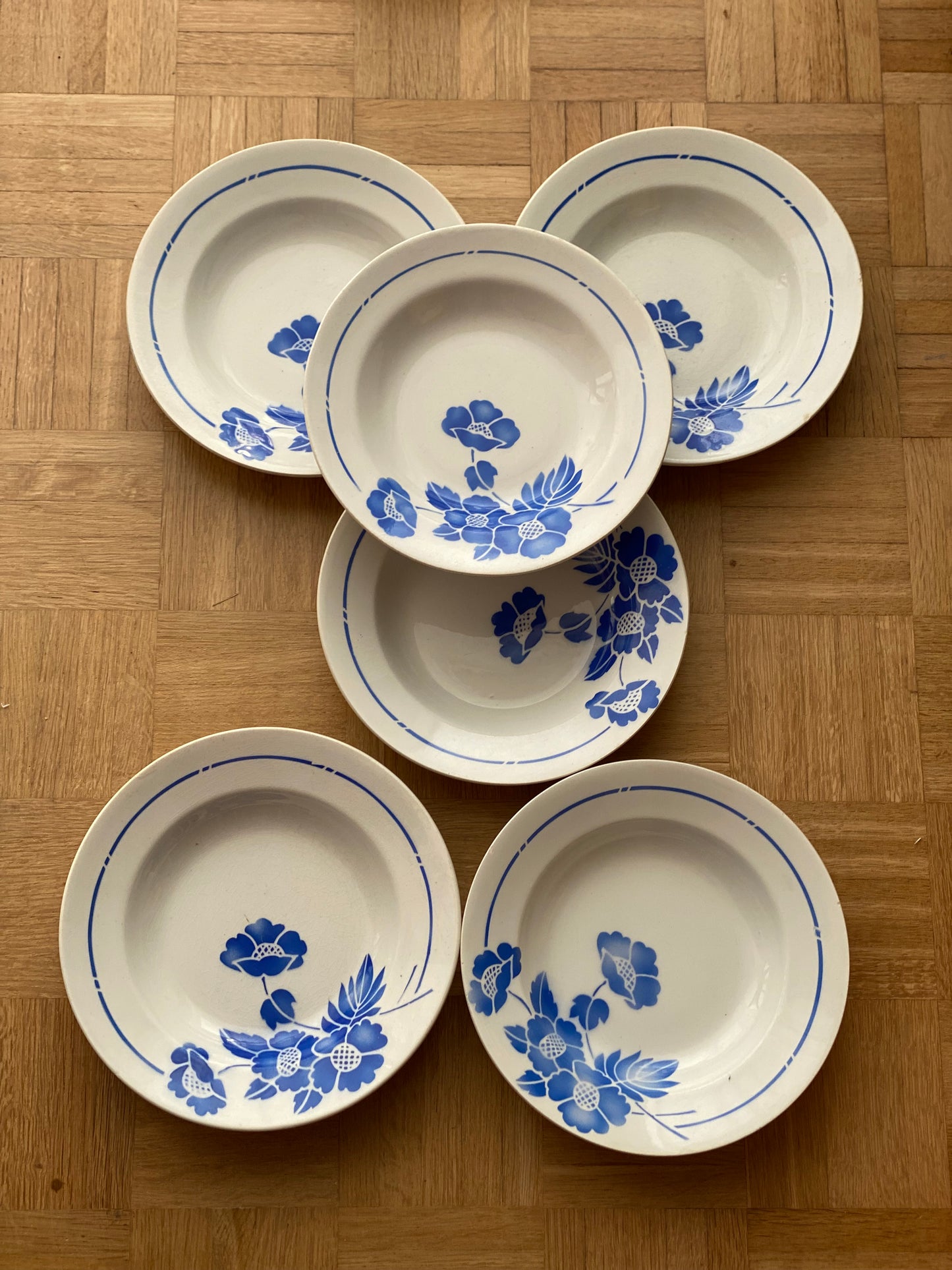 7 assiettes creuses Moulin des loups