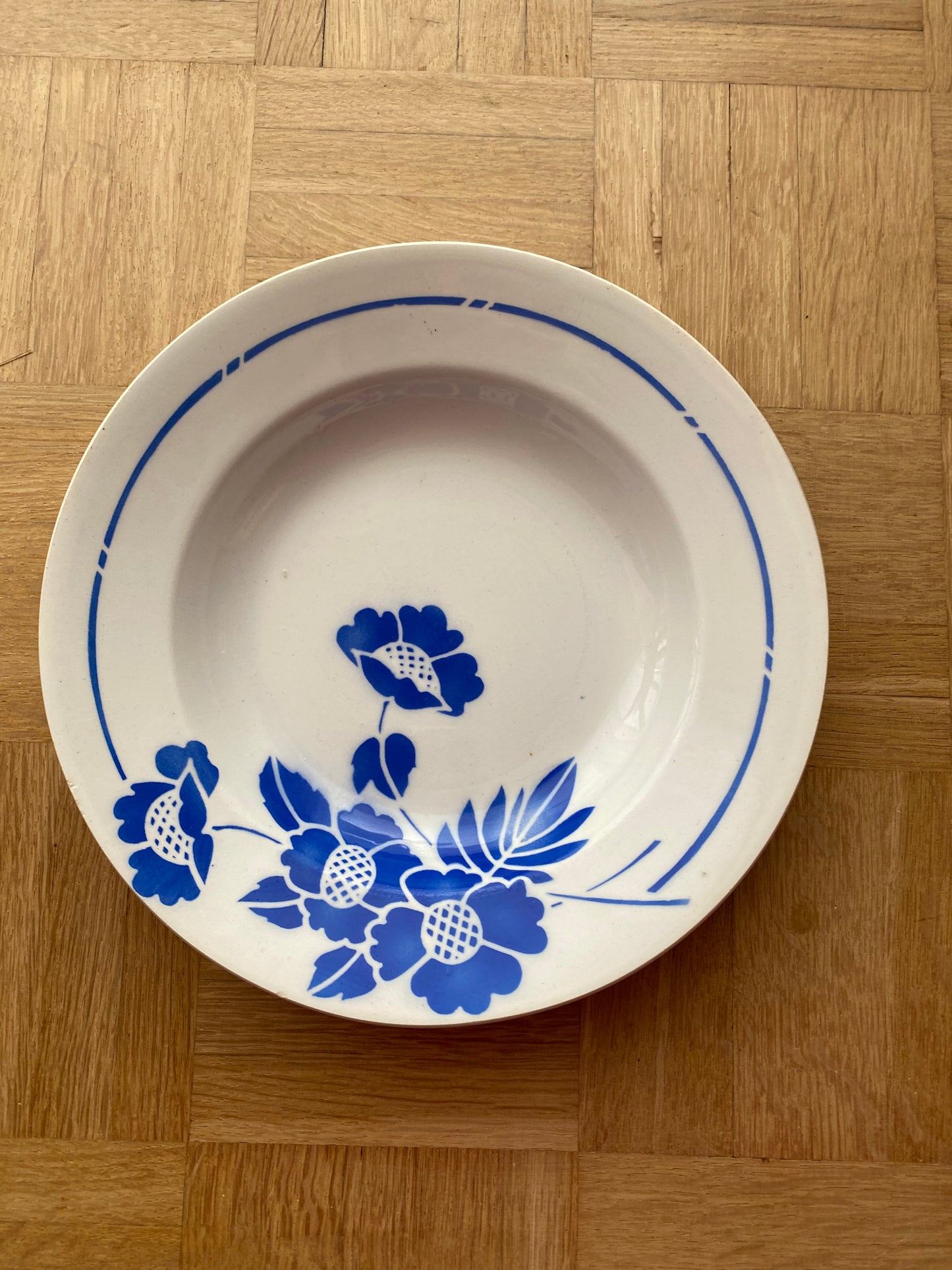 7 assiettes creuses Moulin des loups