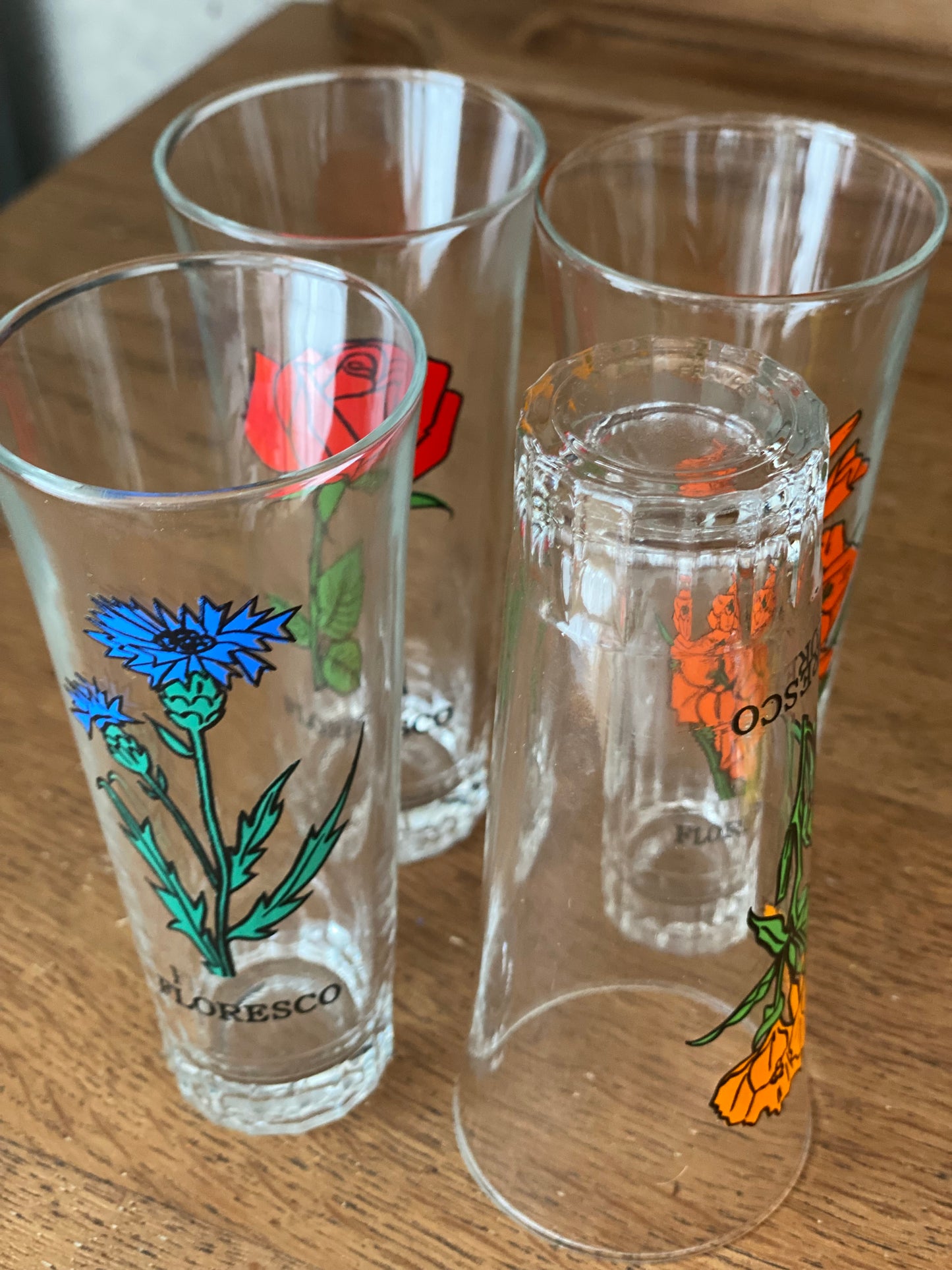 4 verres à liqueur vintage Floresco