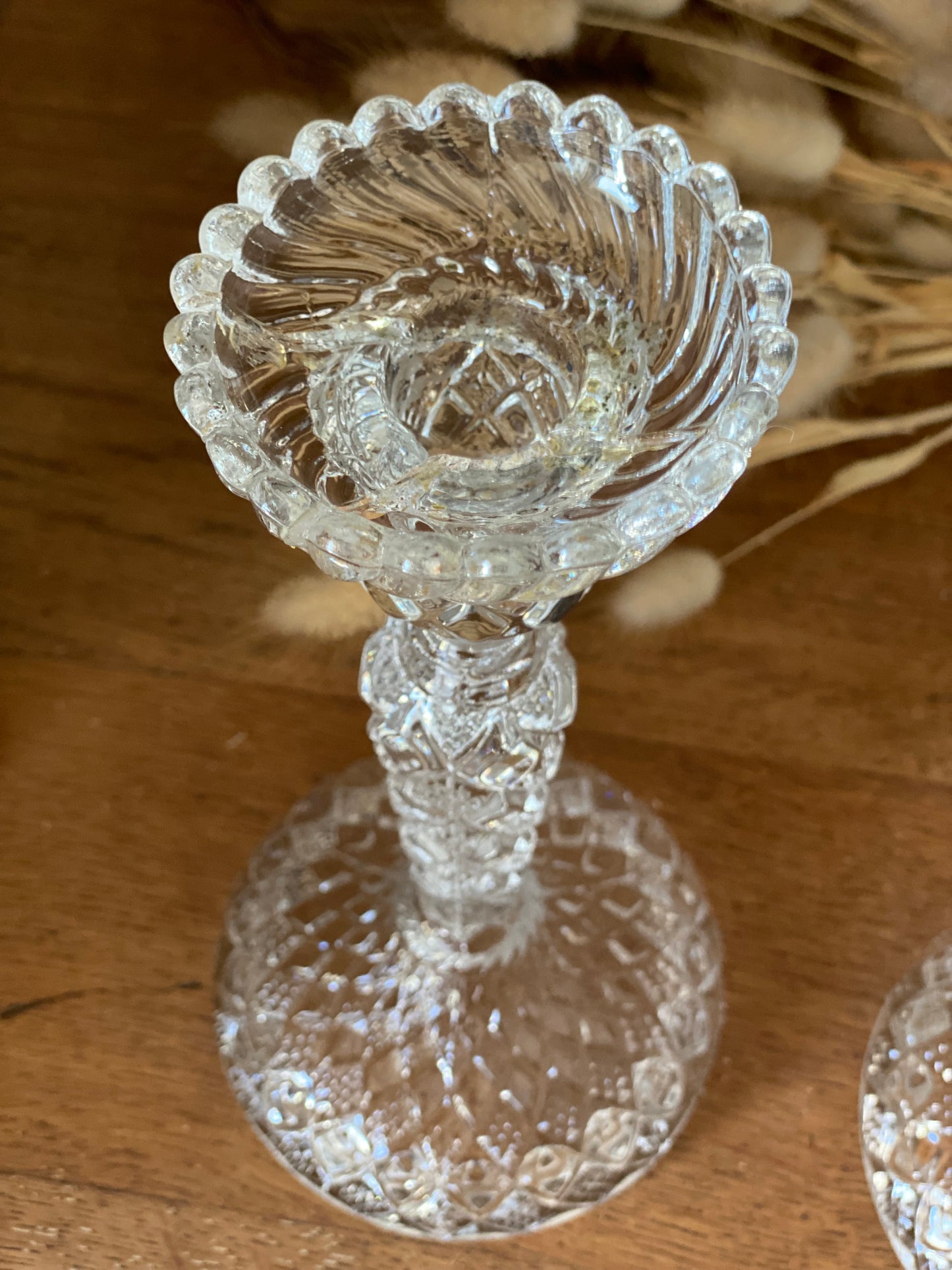 Paire de chandeliers en verre