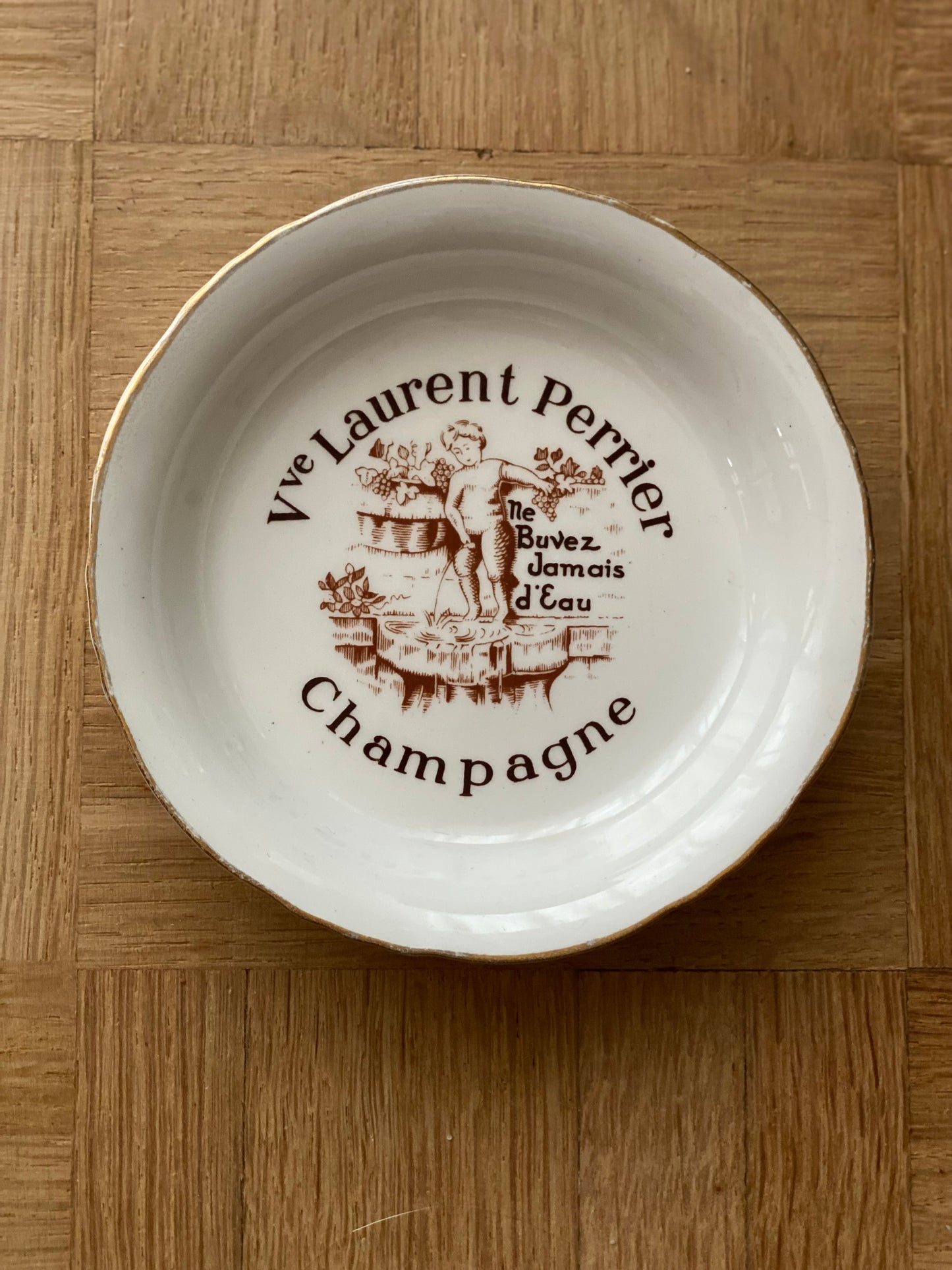 Cendrier marque de Champagne vintage
