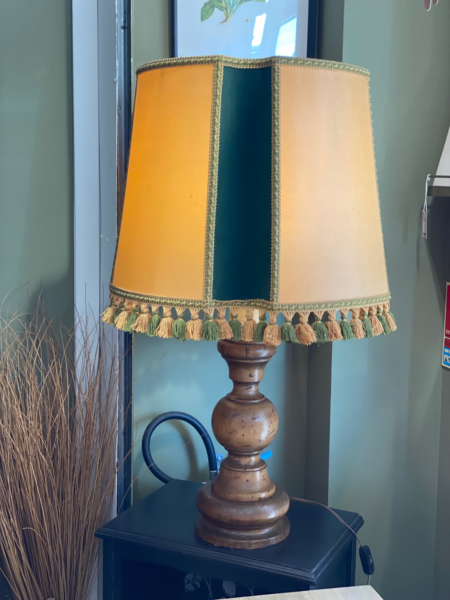 Grande lampe ancienne pied bois