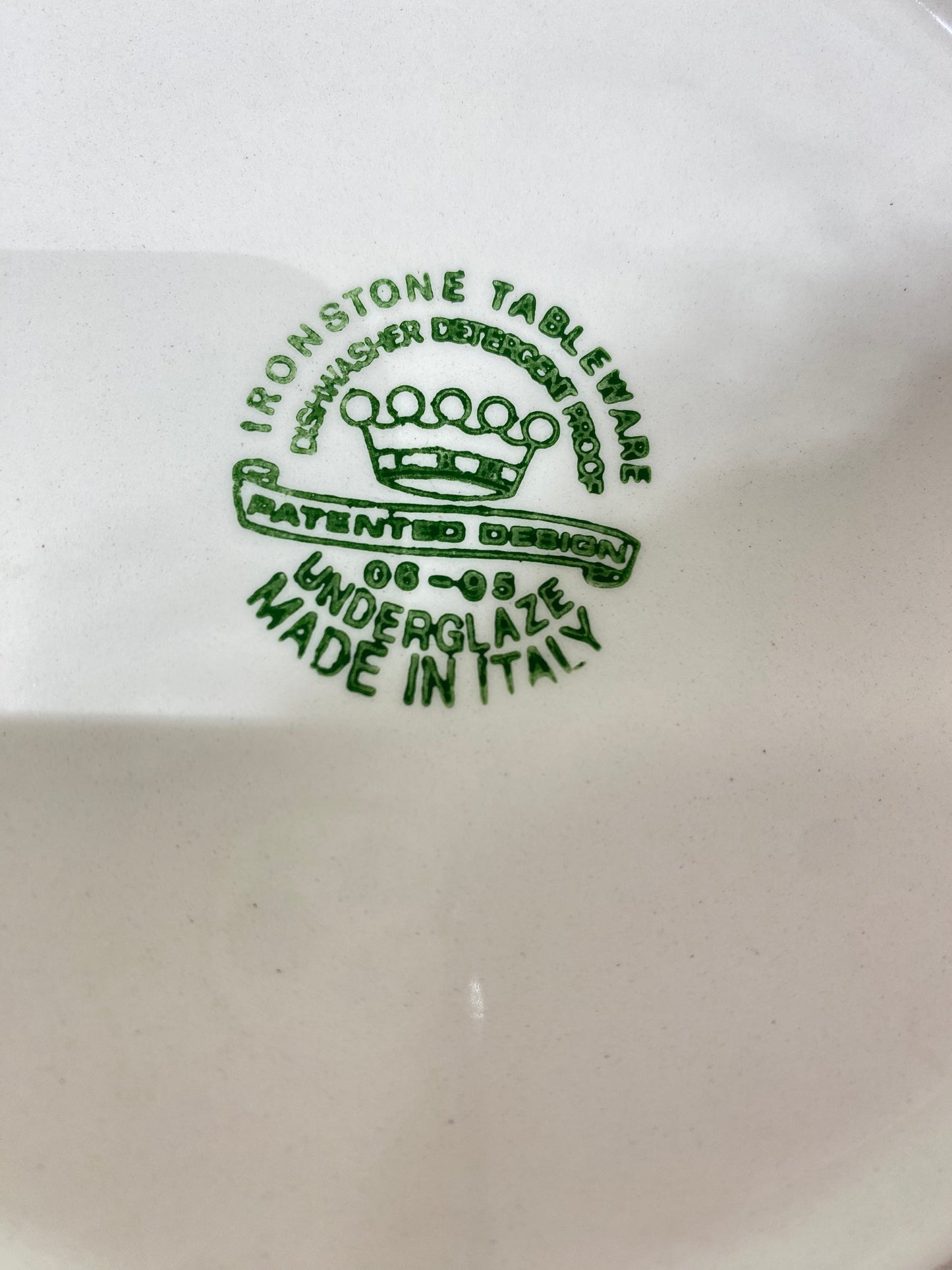 Lot de 8 assiettes plates bleues décor ancien