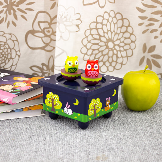 Boite à musique en bois "hiboux"