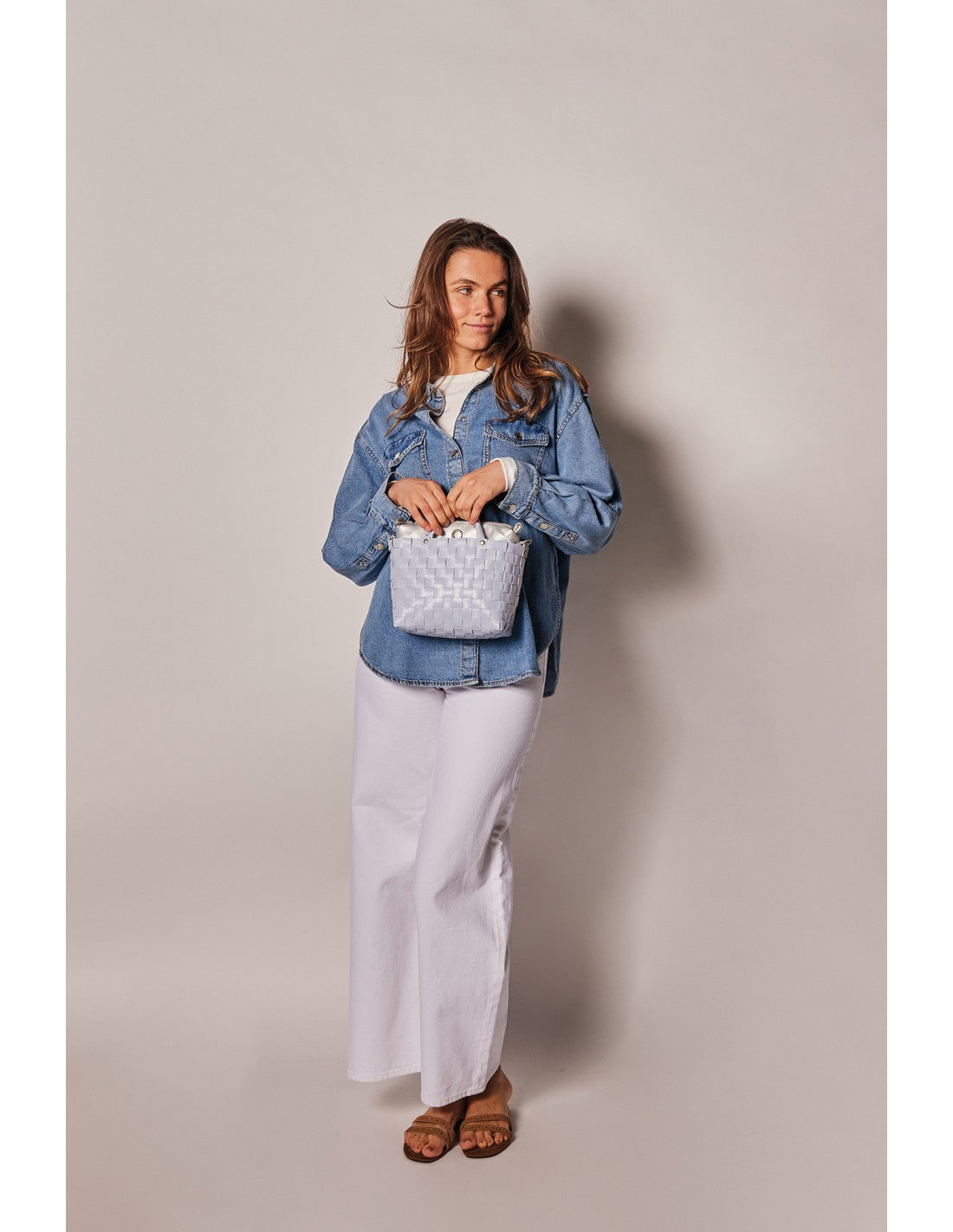Sac bandoulière 'Dash' d'HANDED BY - coloris pale blue grey