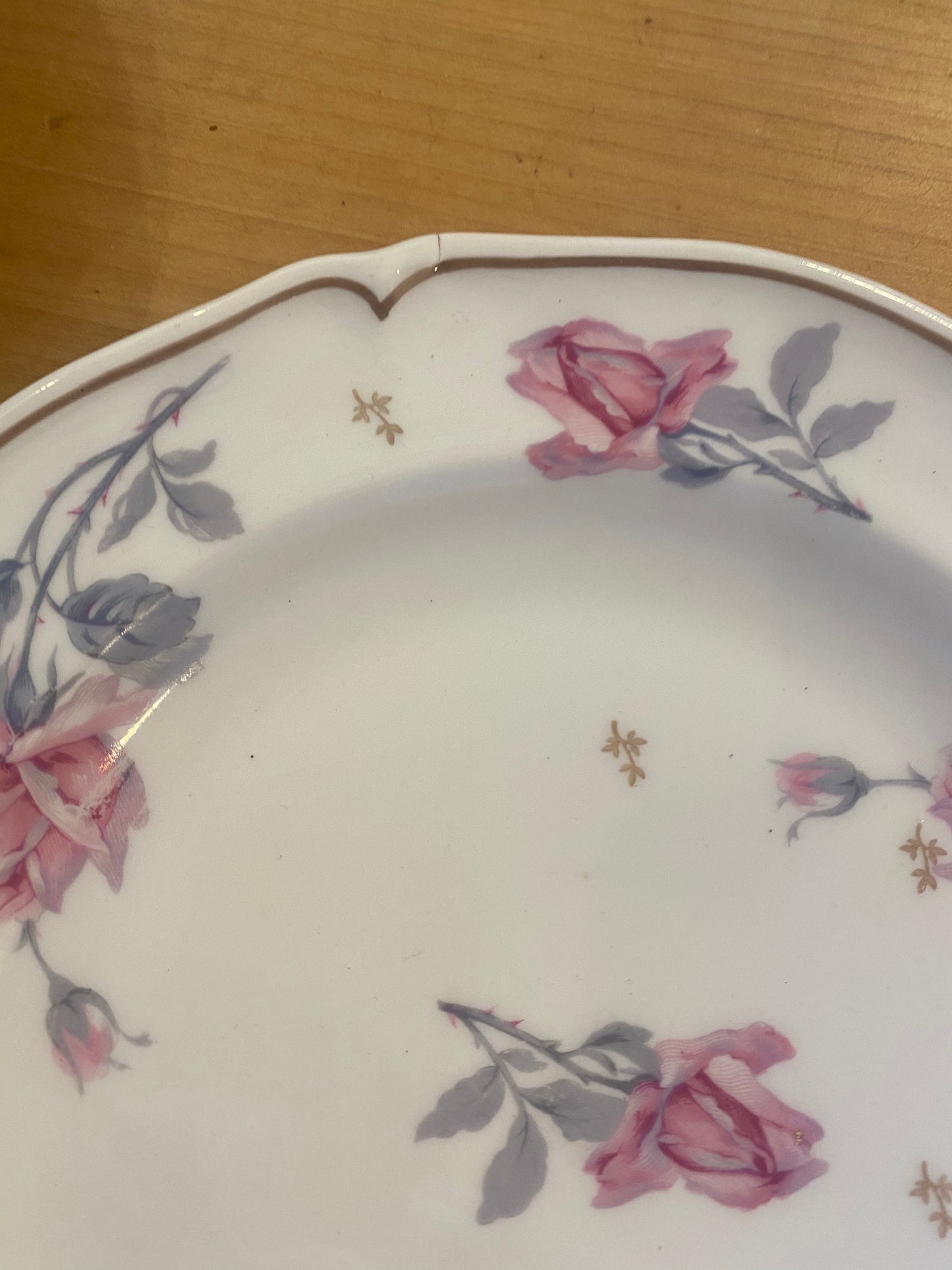 4 Assiettes fleuries vintage Limoges