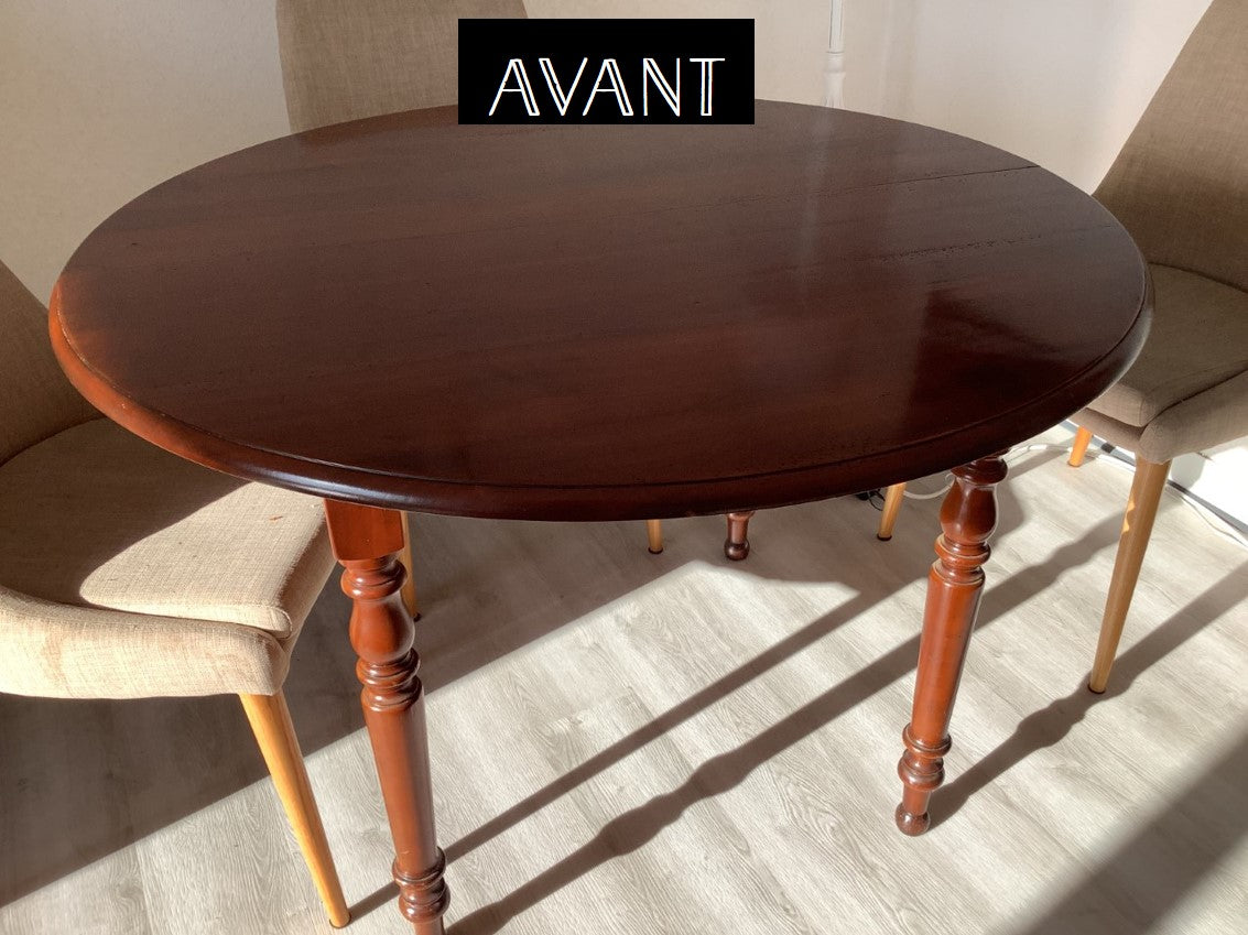 Table ronde en merisier