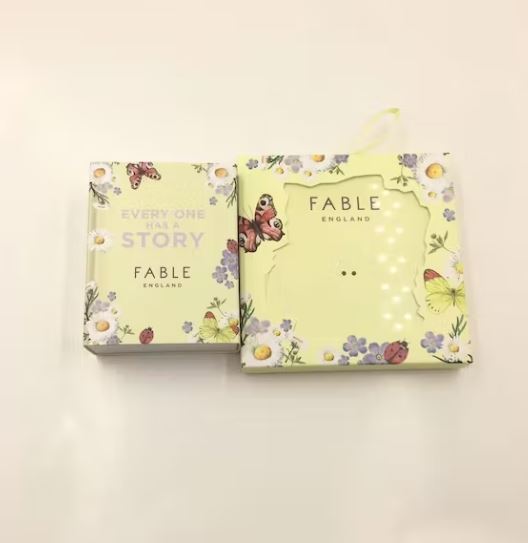 Collier long sautoir marguerite en émail - Fable England