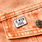 Pin’s “Je m’en fous”