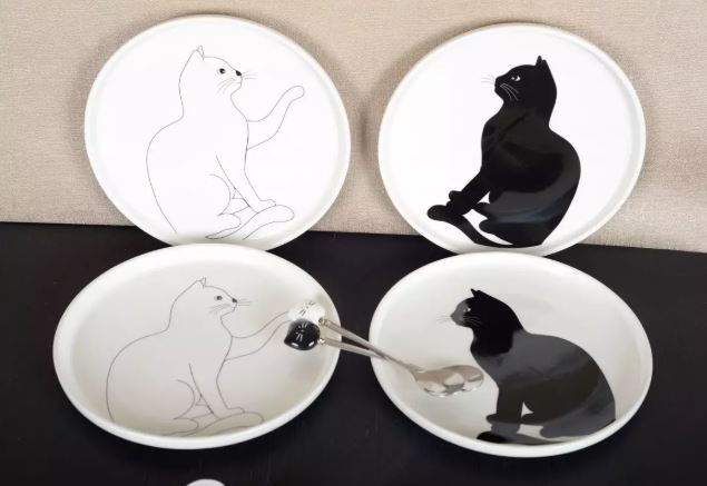 Lot de 4 assiettes a dessert chat noir et blanc