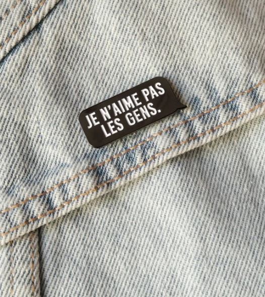 Pin’s "Je n’aime pas les gens”