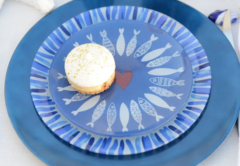 LOT DE 6 PETITES ASSIETTES "POISSON"