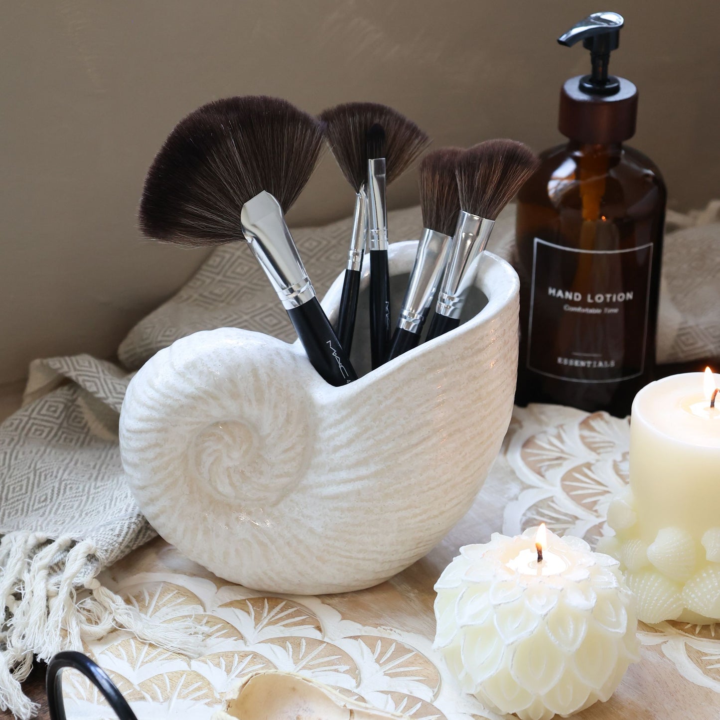 Vase en forme de coquillage