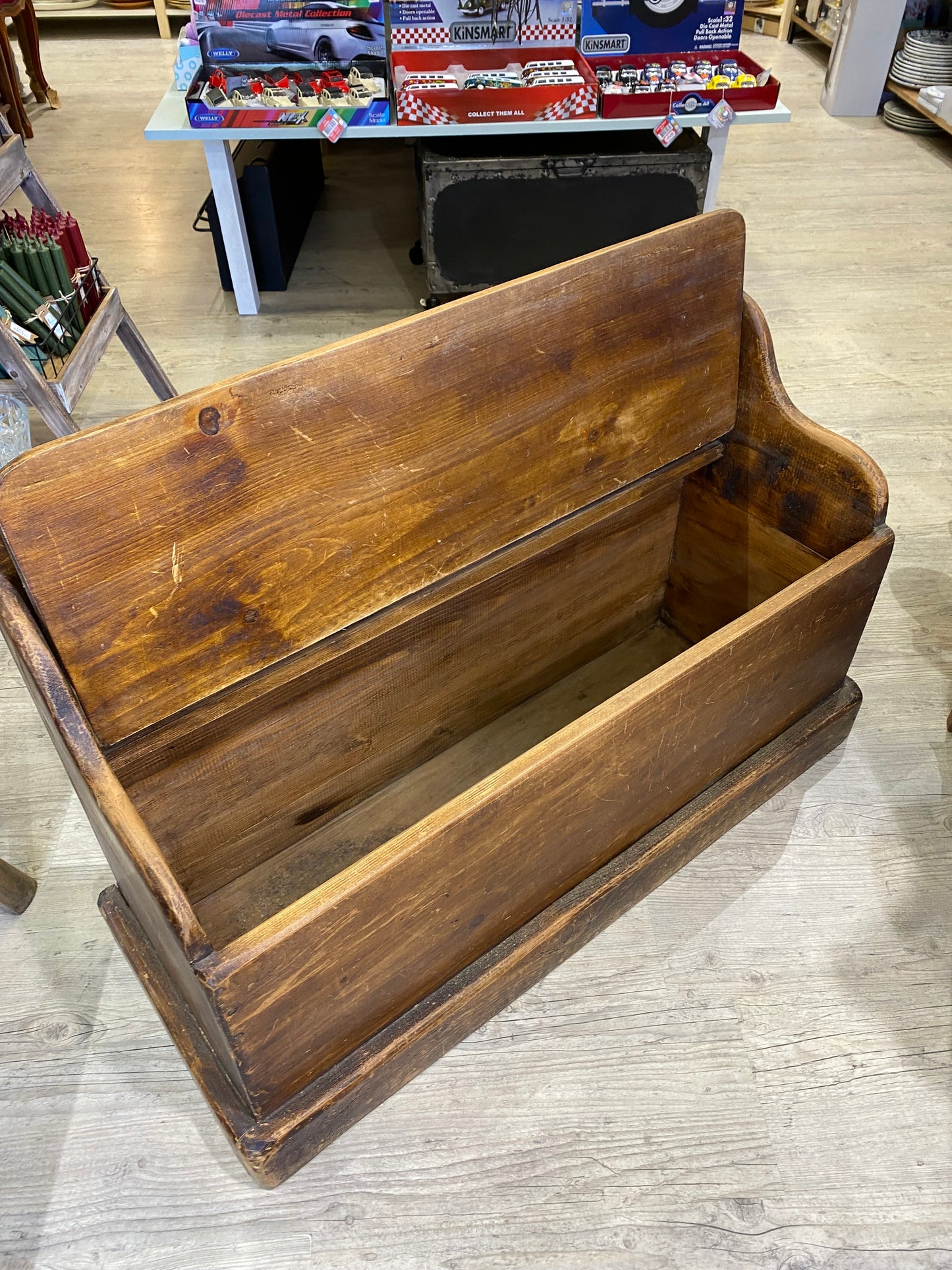 Banc coffre ancien