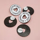 Pin’s “Authentique connasse”