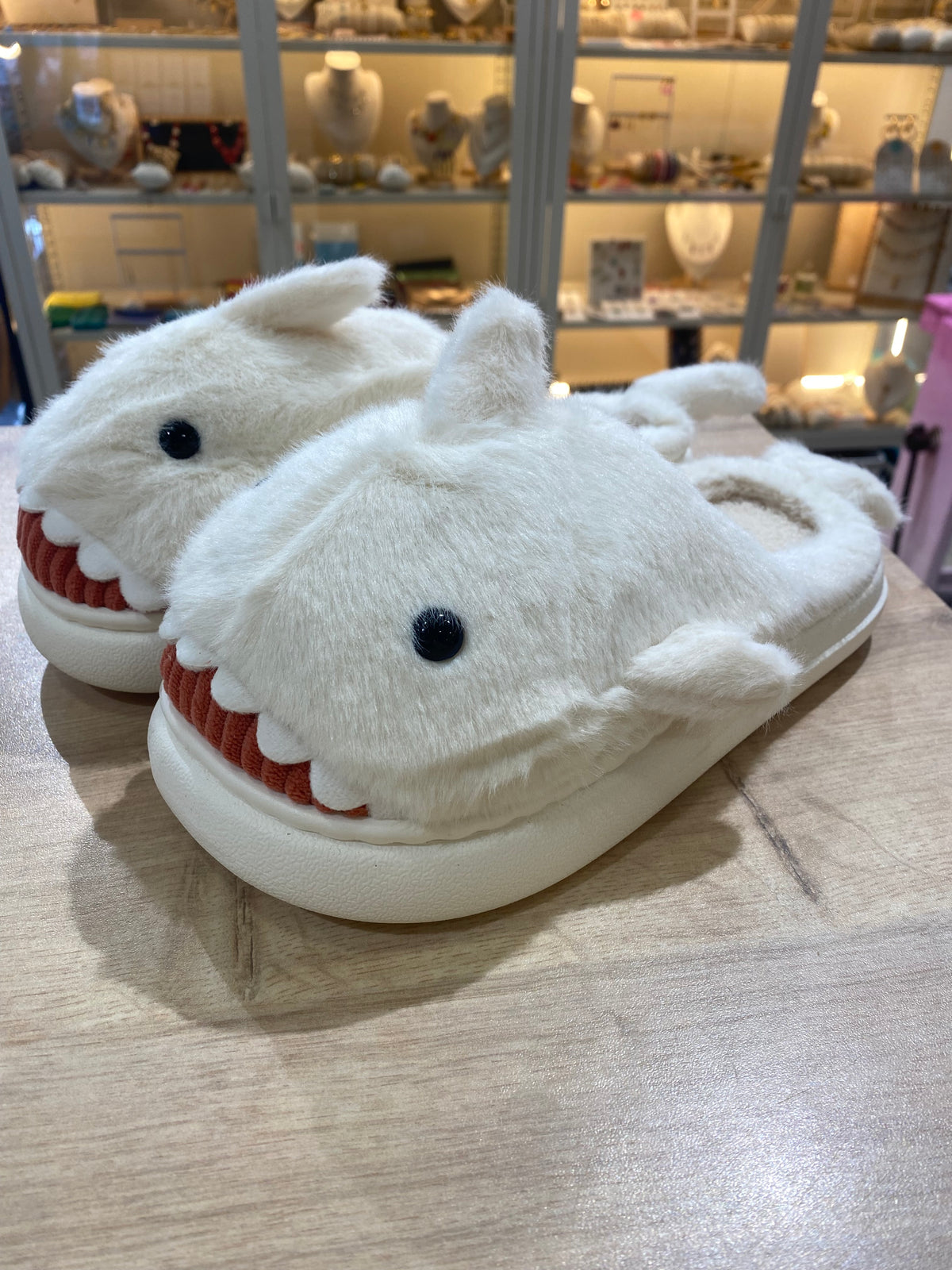 Chaussons requin blanc - du 36 => au 41