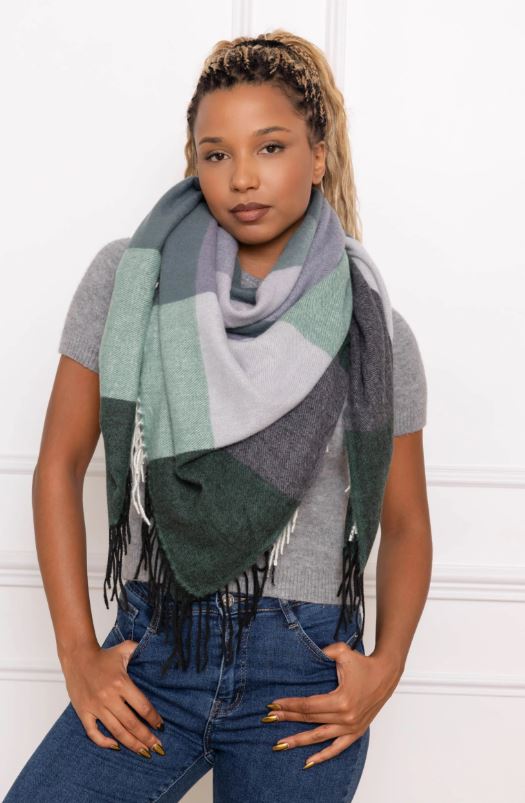 Carré étole à carreaux hiver 135 X 135 cm