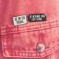 Pin’s “Je m’en fous”