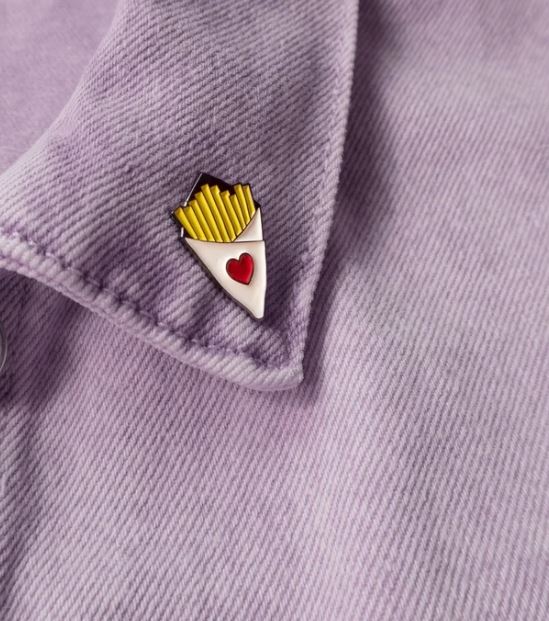 Pin’s “Cornet de frites” - blanc