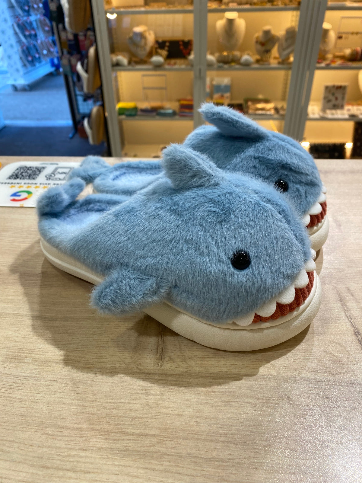 Chaussons requin bleu - du 36 => au 41