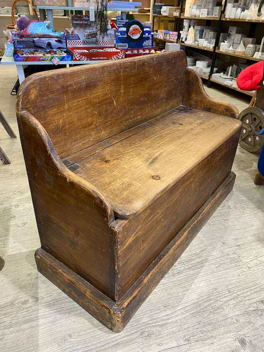 Banc coffre ancien