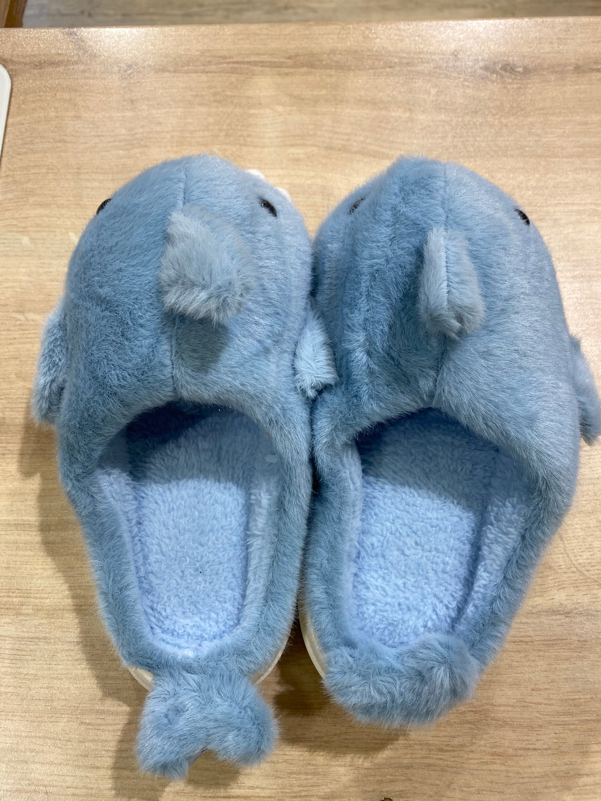 Chaussons requin bleu - du 36 => au 41