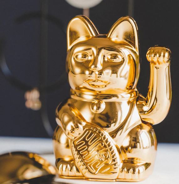 Lucky Cat glossy gold