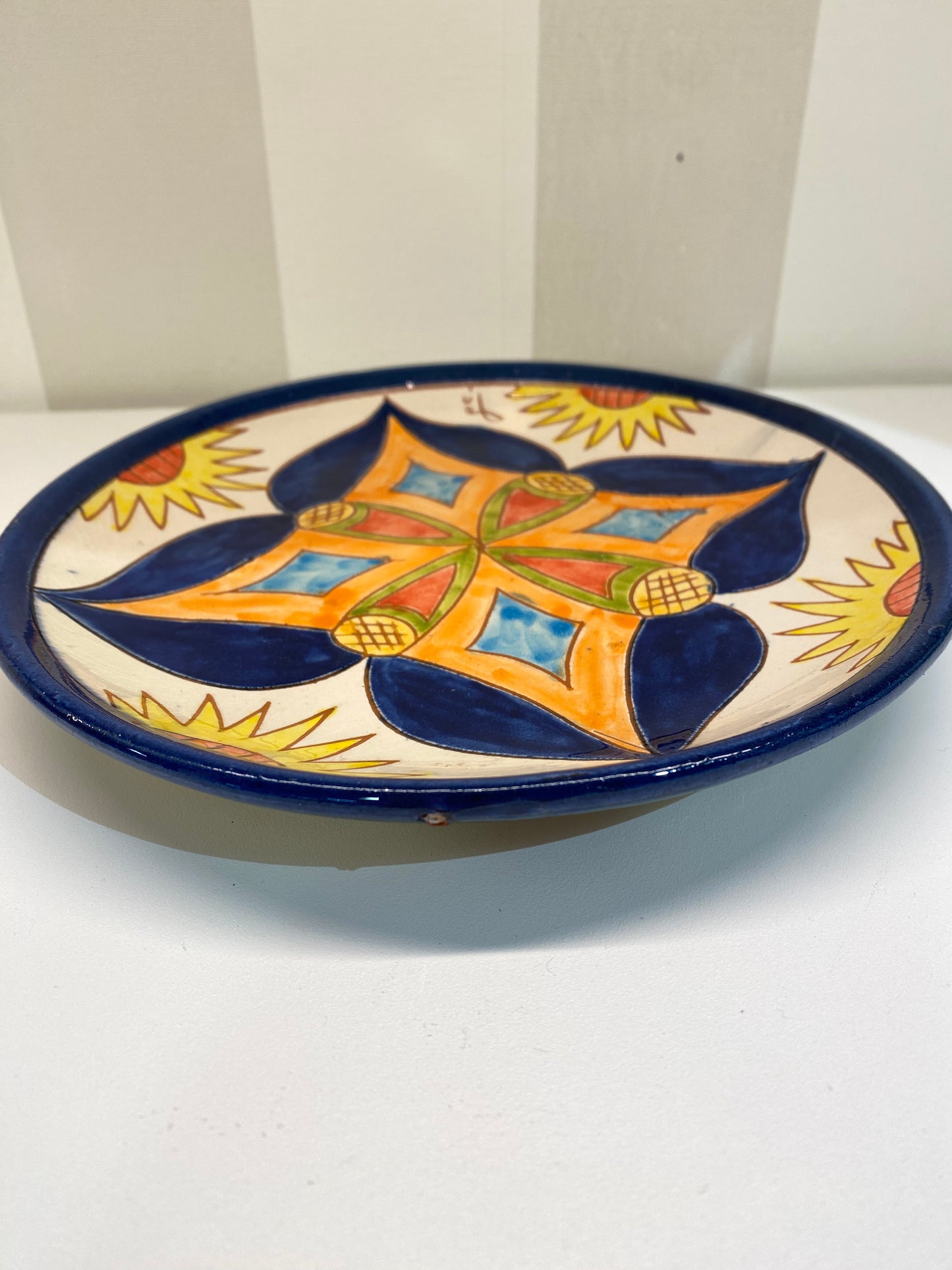 Assiette décorative artisanale terre cuite
