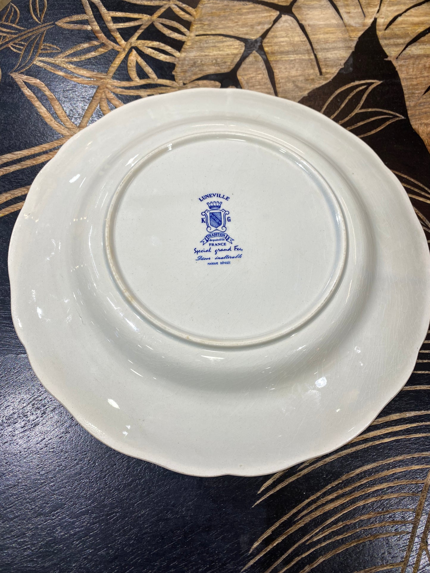 Assiette plate bleue "luneville" tradition