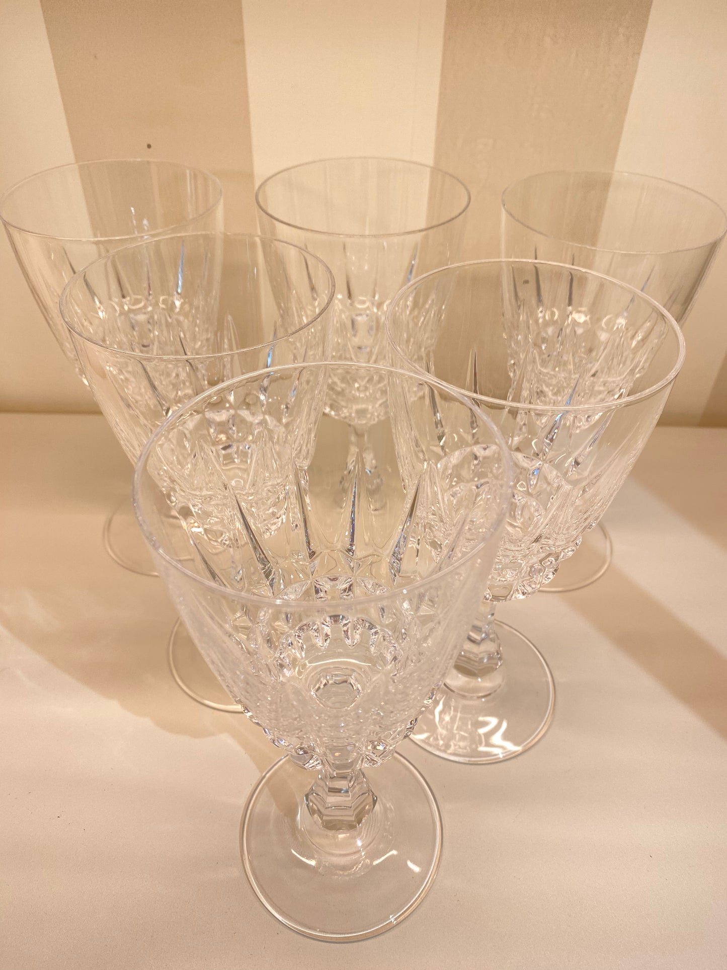 Lot 6 verres à Eau cristal modèle Pompadour