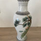 Vase chinois décoratif ancien style famille rose "paon"