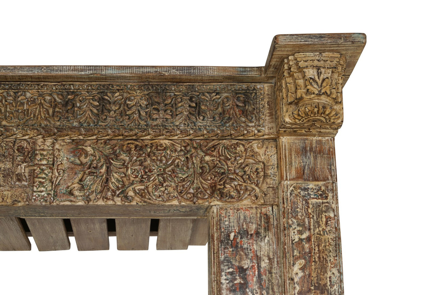 Meuble de bar en teck sculpté
