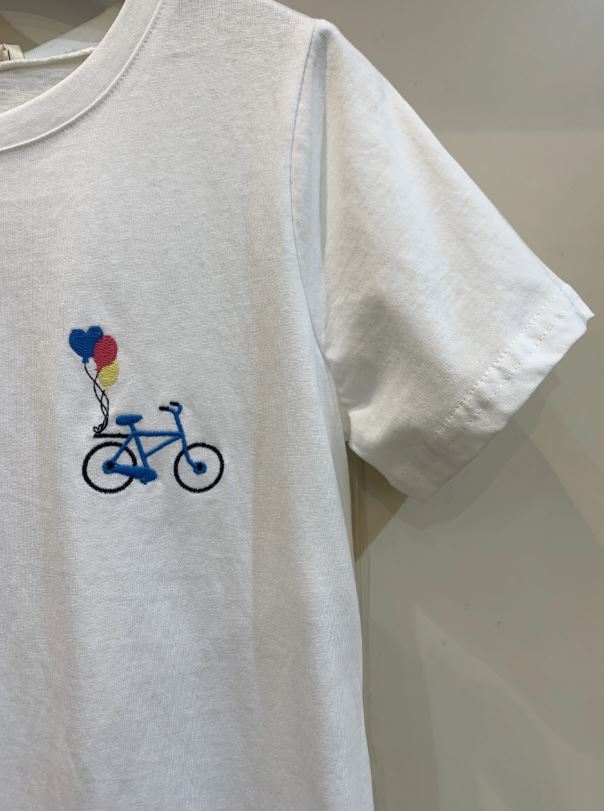 T-shirt brodé "balade en vélo" Taille M