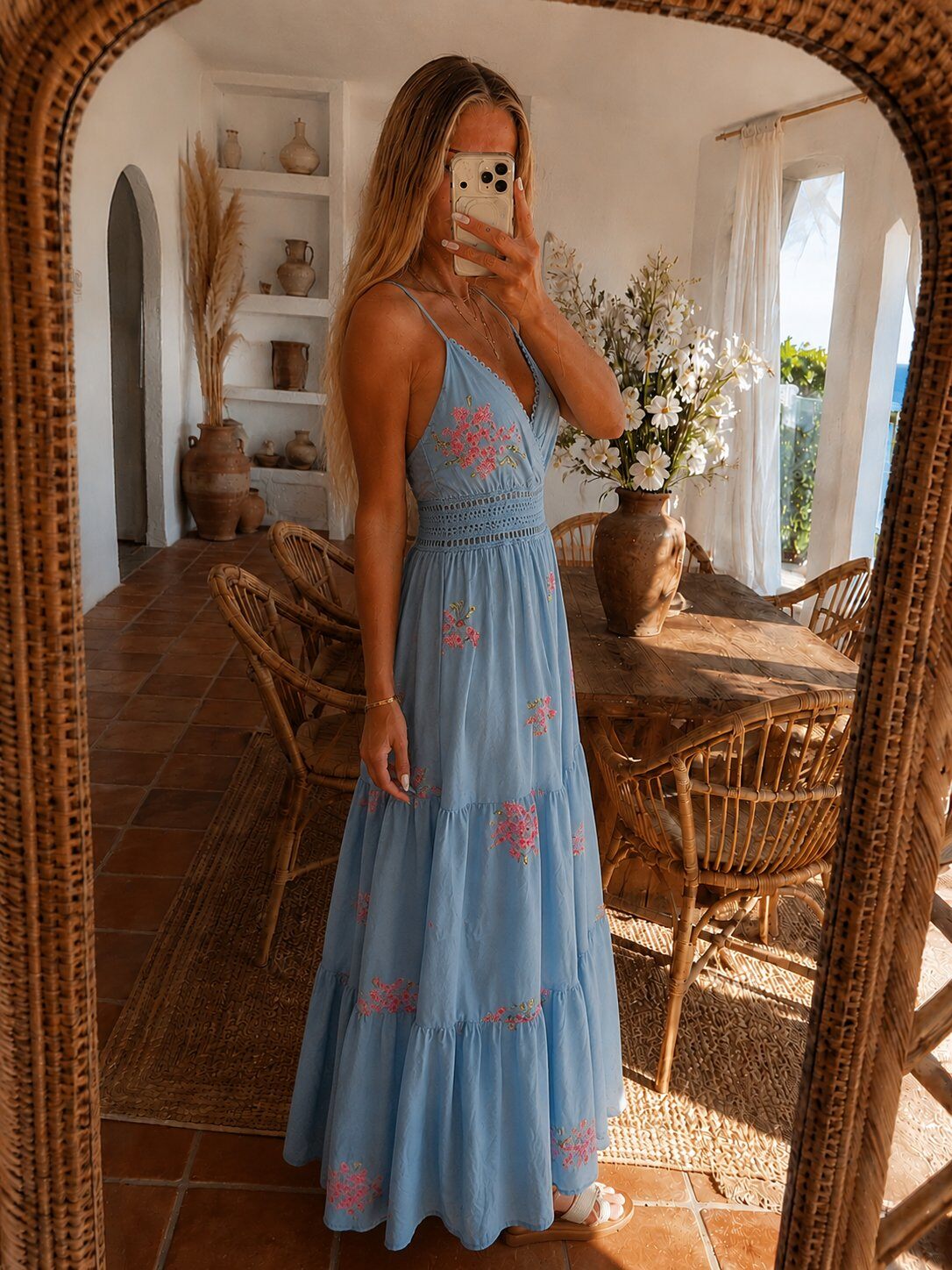 Robe Longue Brodée à Bretelles en coton – Made in Italy - BLEU