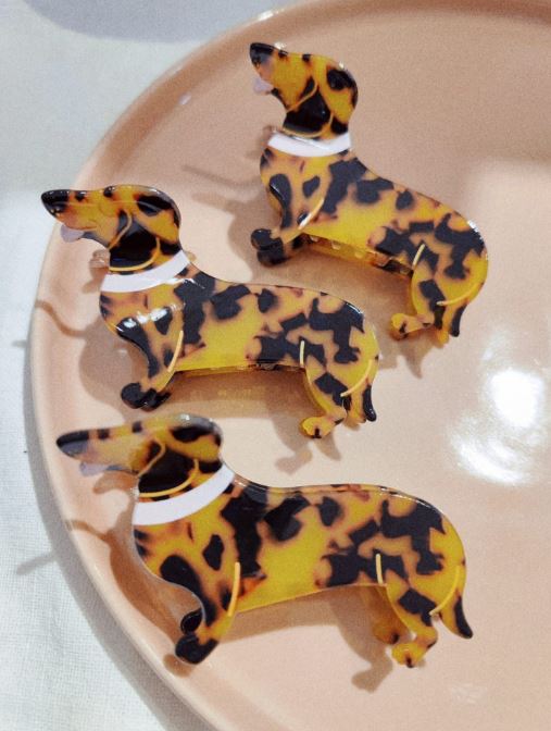 pince à cheveux résine teckel leopard